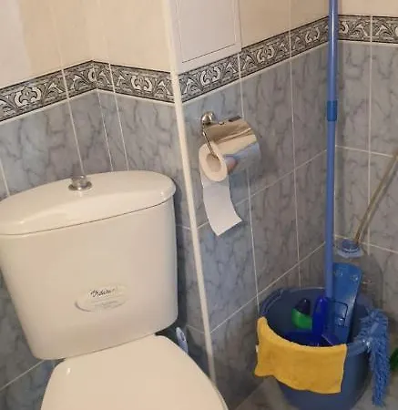 Alex S Nádherným Panoramatickým Výhledem Na Moře